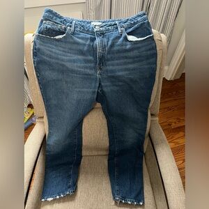 Good American 14/32 straight cut jeans